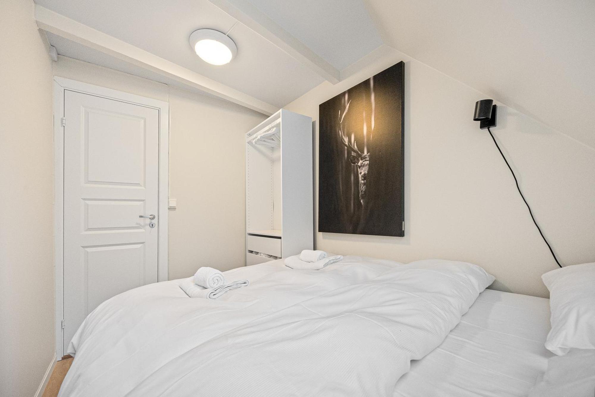 View To Bryggen - Renovated Dec 24 - Historic Cobblestone Street Apartment Bergen Exterior foto